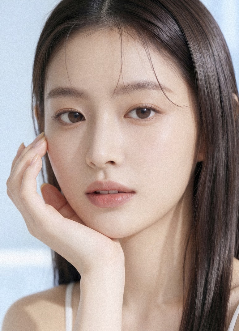 김해리투오 스킨부스터 얼굴 변화 확인